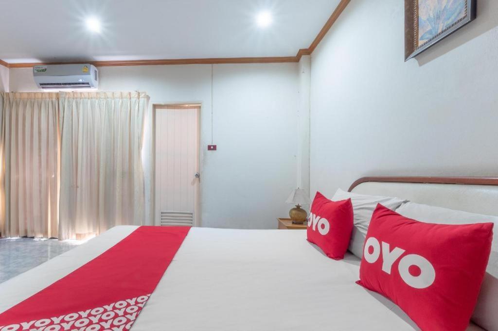 Oyo 1125 Chokdee Inn Pattaja Kültér fotó